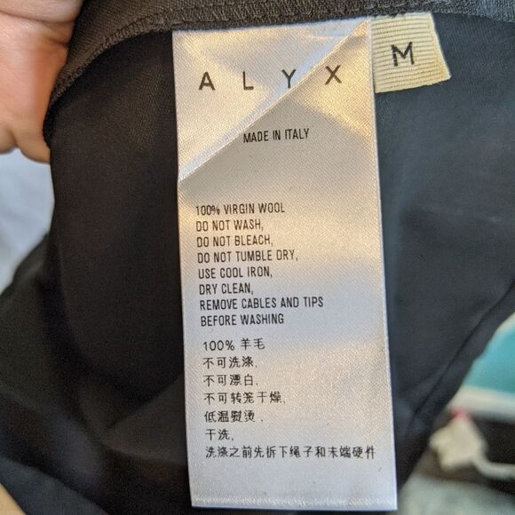 𝅺1027 alyx 9sm black toggle dress M BNWT - Picture 9 of 9